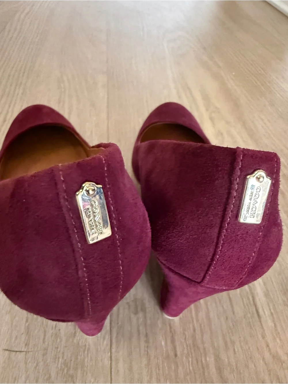 Coach Burgundy Suede Wedge Pumps 6.5 B Women’s Heels Leather Classic Designer